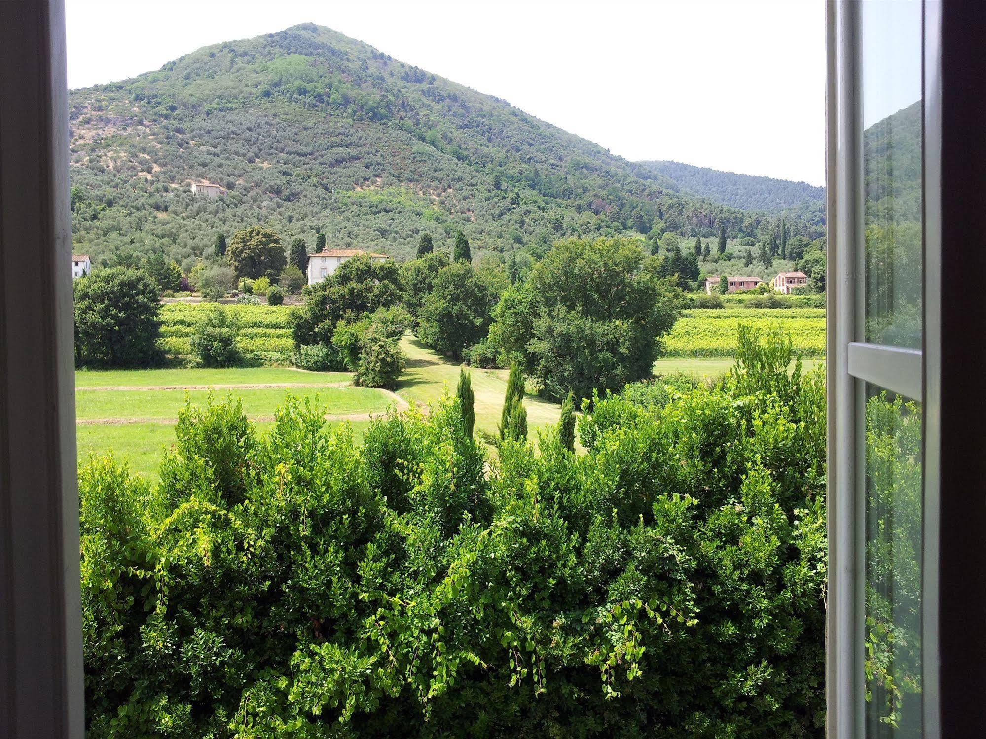 La Perla Bed and breakfast 2*