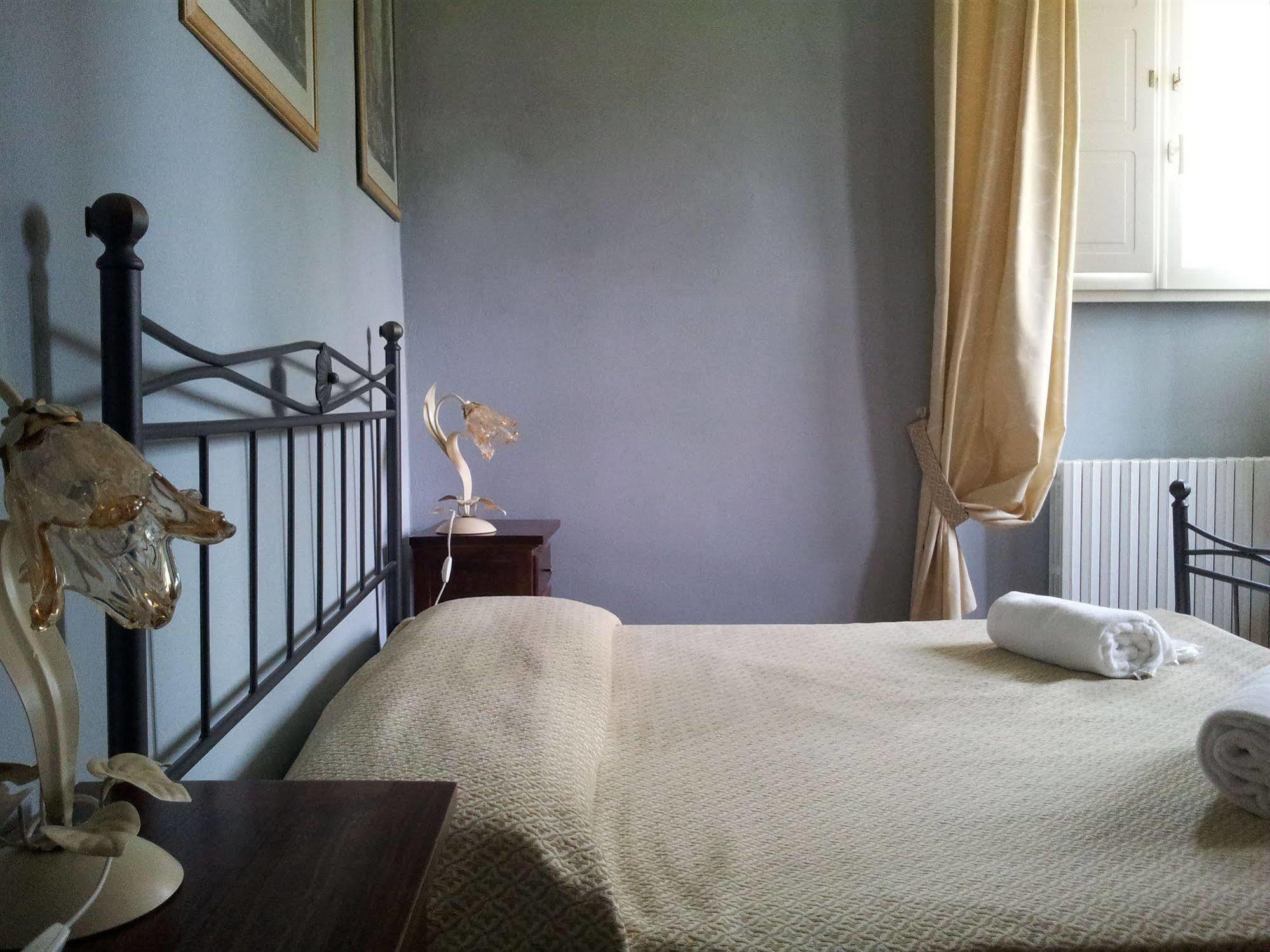 La Perla Bed and breakfast